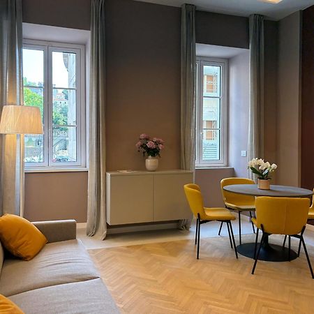 Teatro Romano Exclusive Suites Trieste Exterior foto