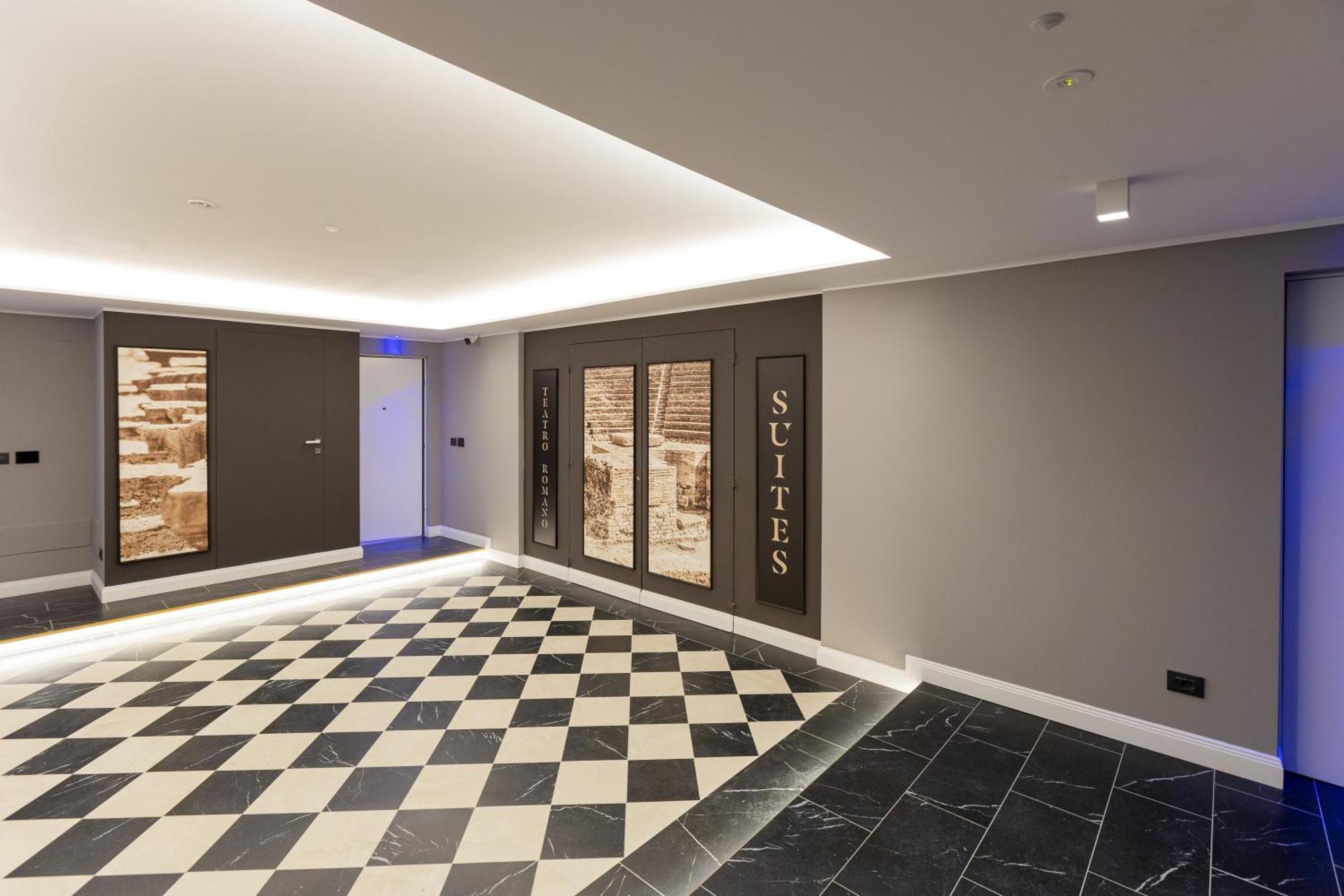 Teatro Romano Exclusive Suites Trieste Exterior foto