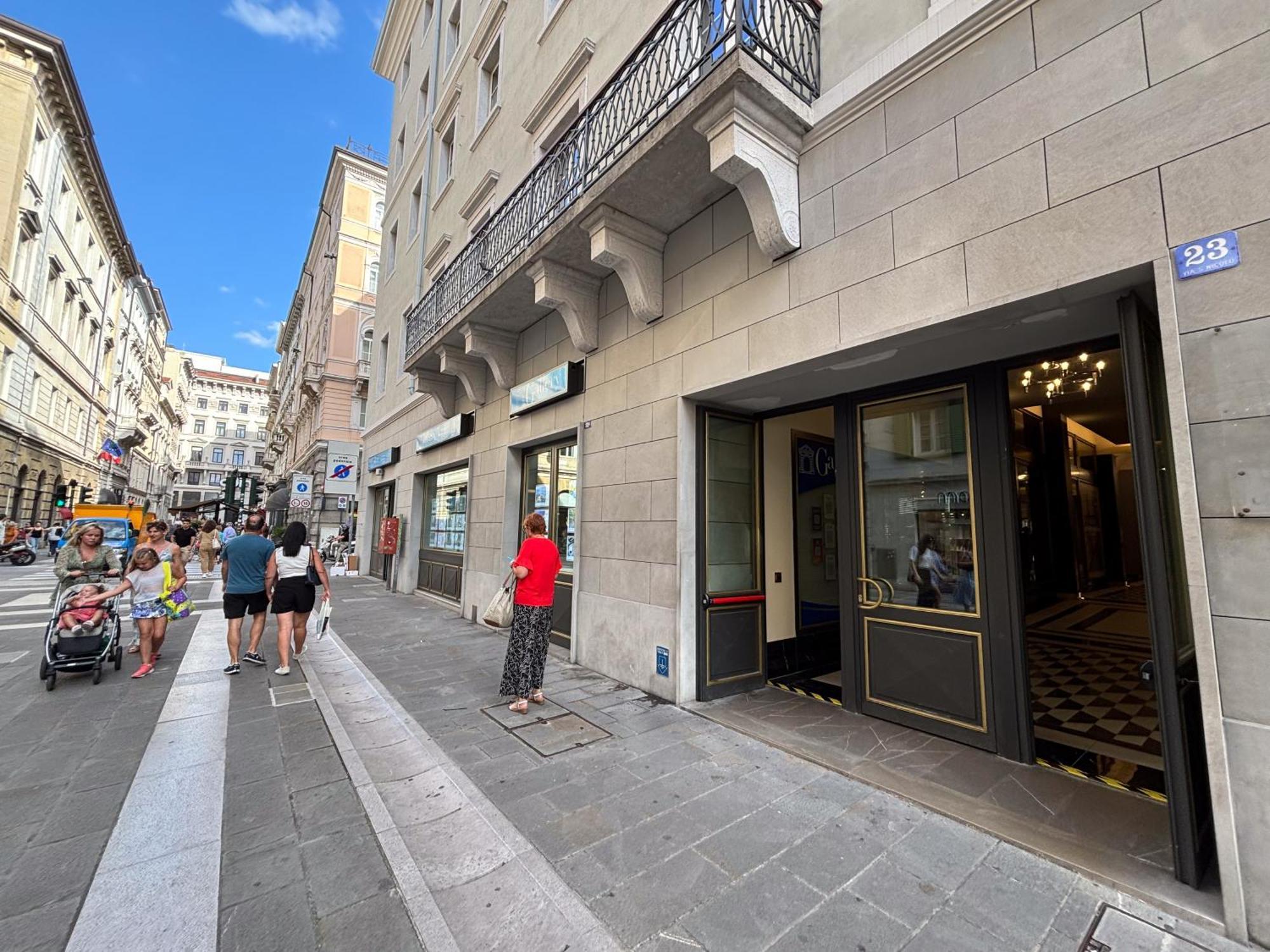 Teatro Romano Exclusive Suites Trieste Exterior foto